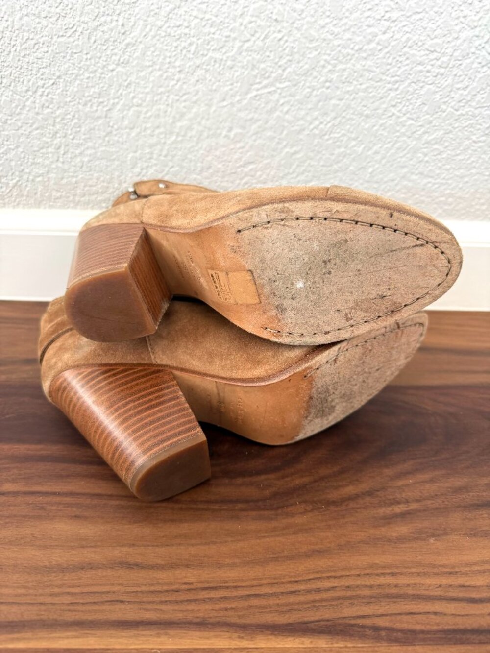 Rag & Bone Suede Harrow Bootie in Tan ~ 38.5 - Picture 6 of 9